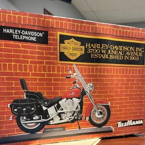 Harley-Davidson Red and Black Motorcycle Telephone